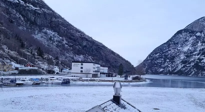 ユースホステル Lærdal Ferie  Og Fritidspark