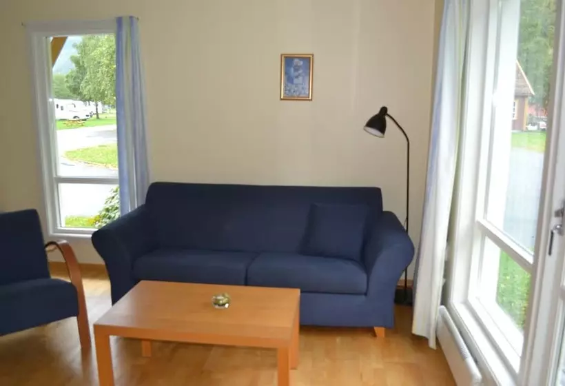 ユースホステル Lærdal Ferie  Og Fritidspark