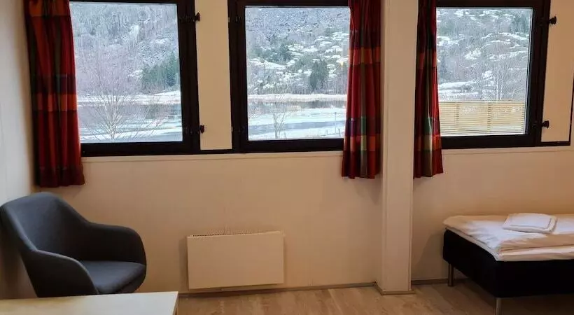 ユースホステル Lærdal Ferie  Og Fritidspark