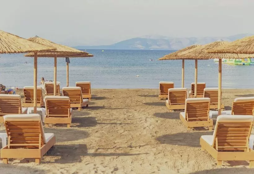 Hotelli La Playa Grande