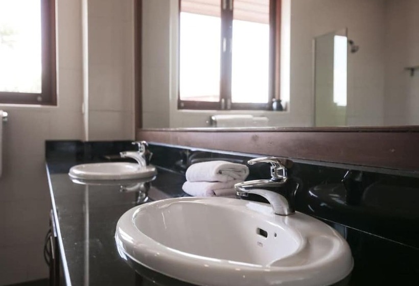 3 Bedroom Villa Tg40 On Beachfront Resort Sdv286 By Samui Dream Villas