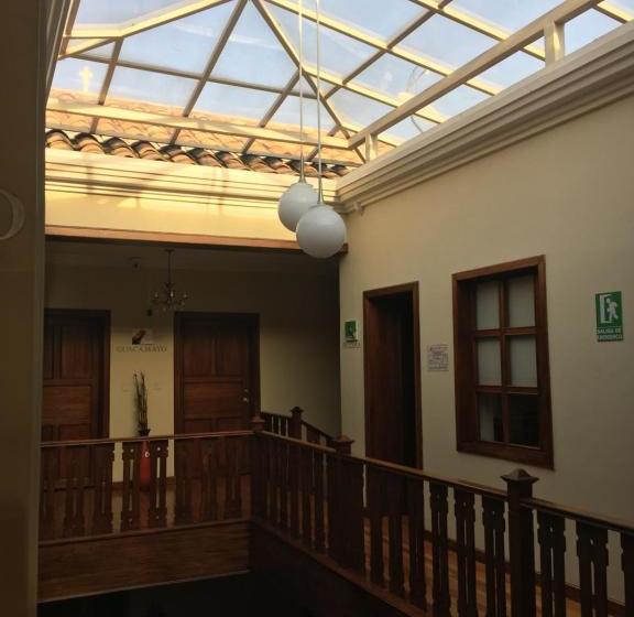 Blue Bird Bed And Breakfast