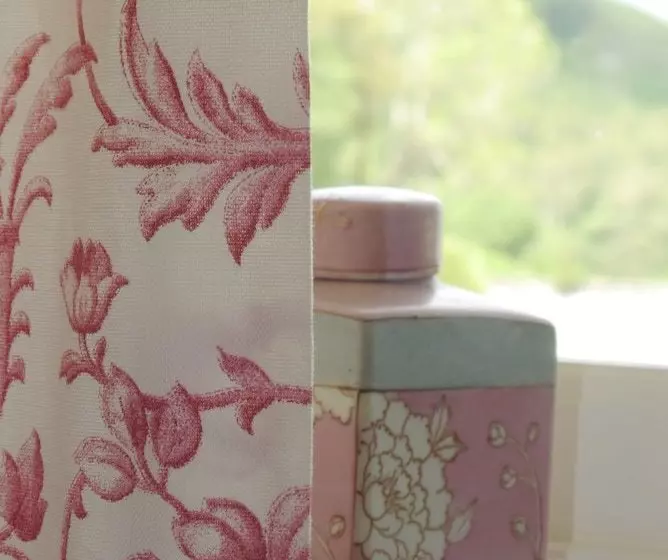 Braemore Walled Garden B&b