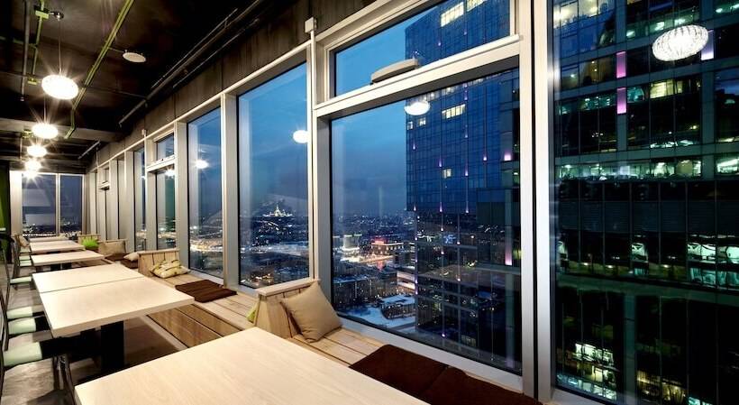 Capsule Hotel 47 Nebo