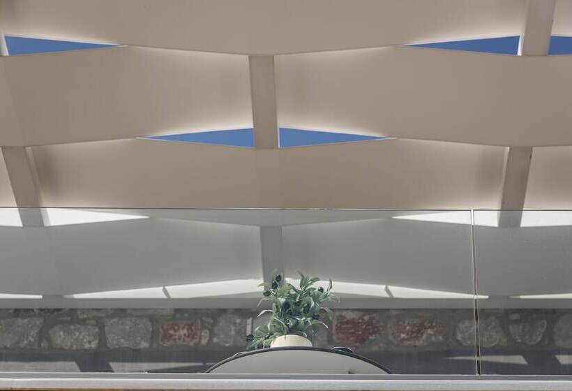 Cedar Bay Beachside Villas