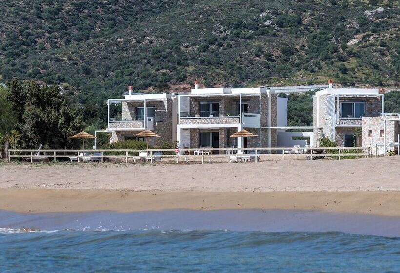 Cedar Bay Beachside Villas