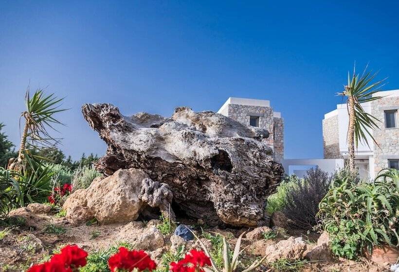 Cedar Bay Beachside Villas