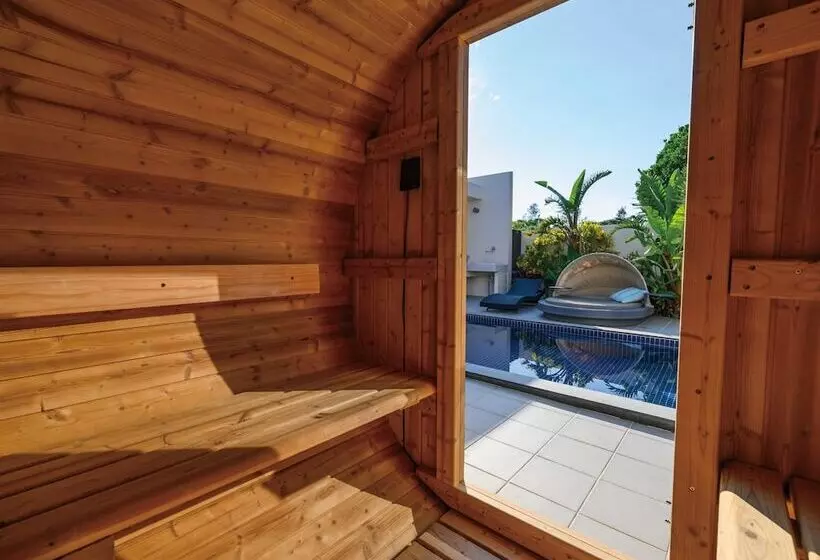 Pool Villa Imadomari By Coldio Premium
