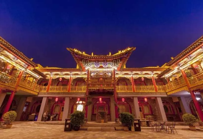 مسافرخانه Yiyun Yinfu Boutique