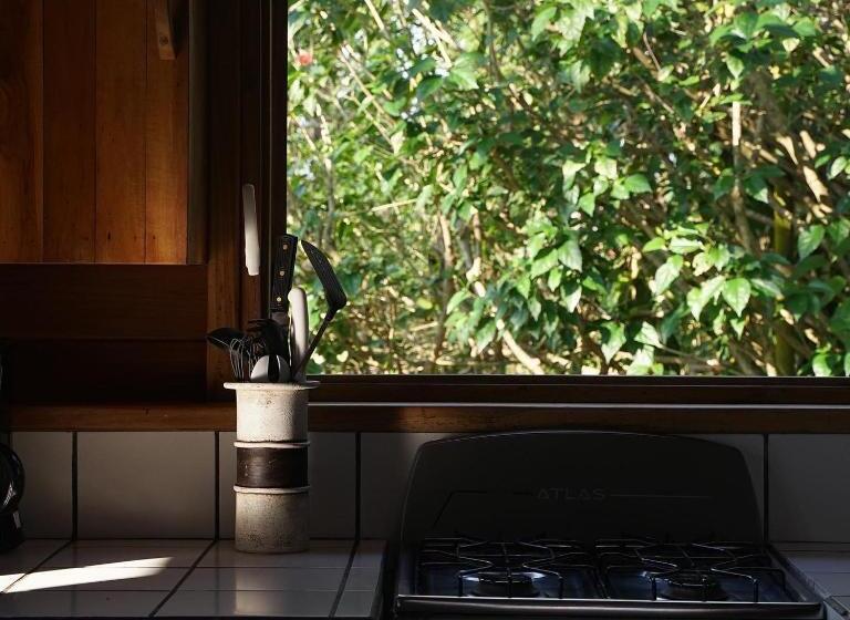 هتل Calamocha Lodge