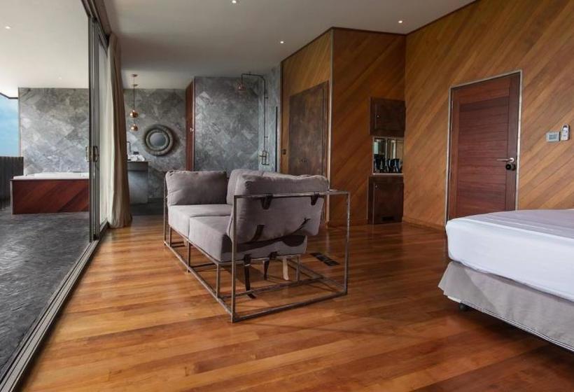 هتل Charming Fox Samui Adults Only