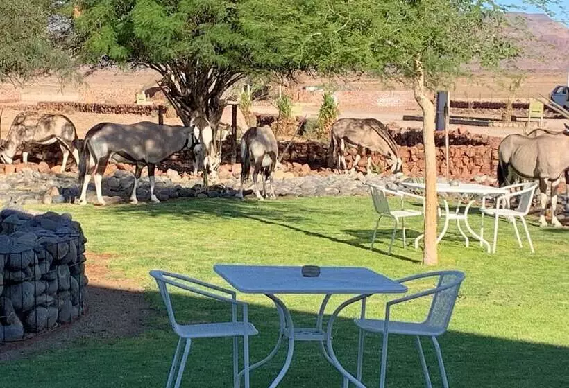 هتل Elegant Desert Lodge