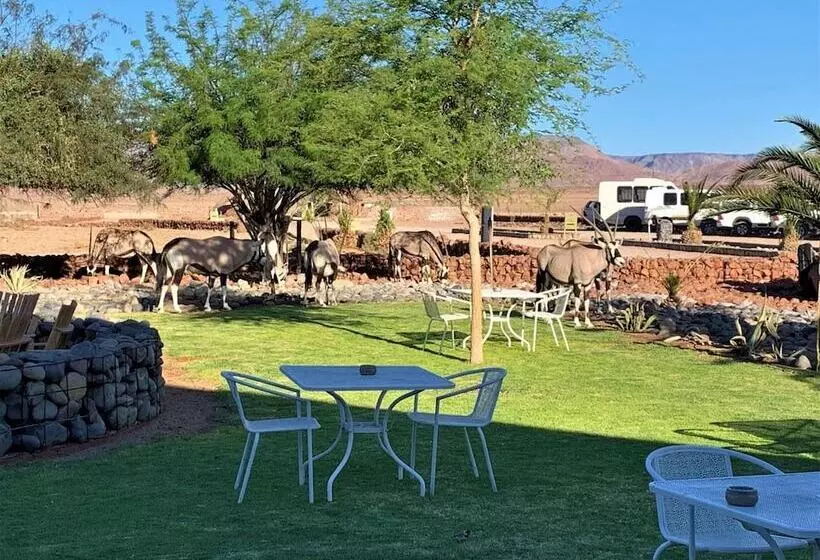 هتل Elegant Desert Lodge