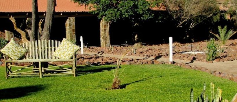 هتل Elegant Desert Lodge