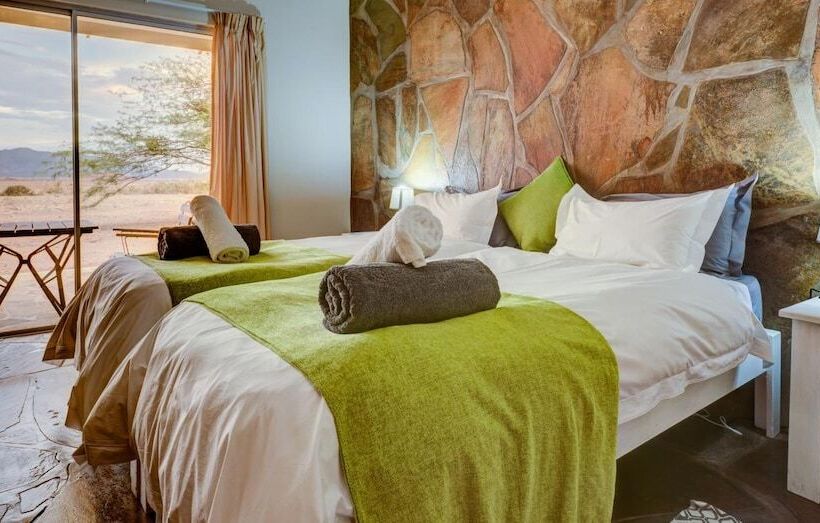 هتل Elegant Desert Lodge