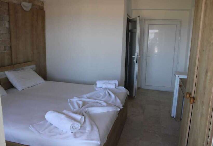 هتل Gokceada Batihan