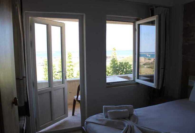 هتل Gokceada Batihan