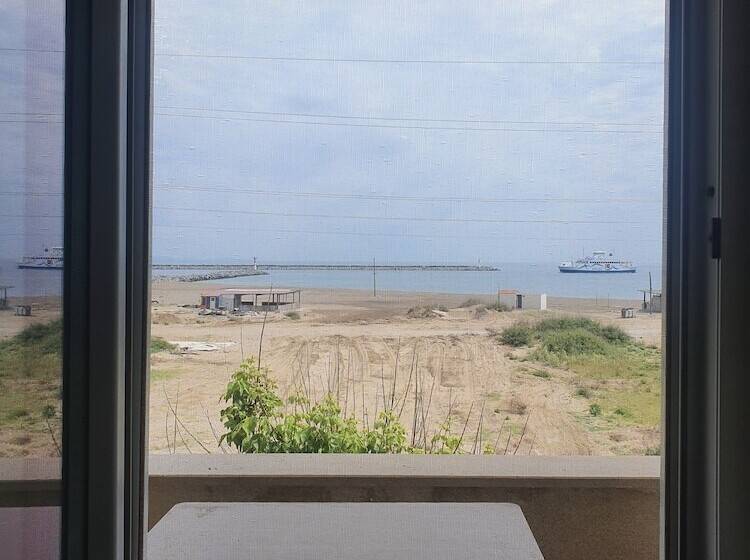 هتل Gokceada Batihan