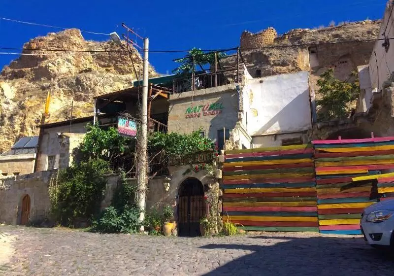 هتل Naturels Cave House