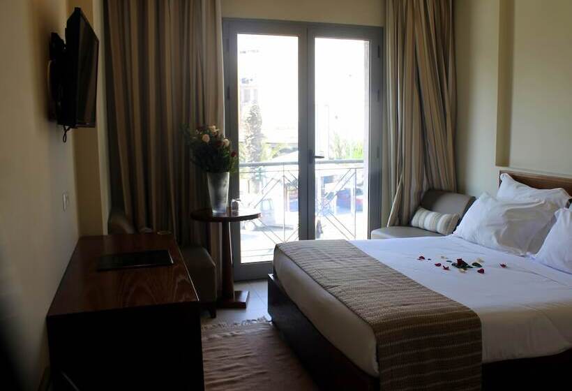 هتل Residence Le Consul