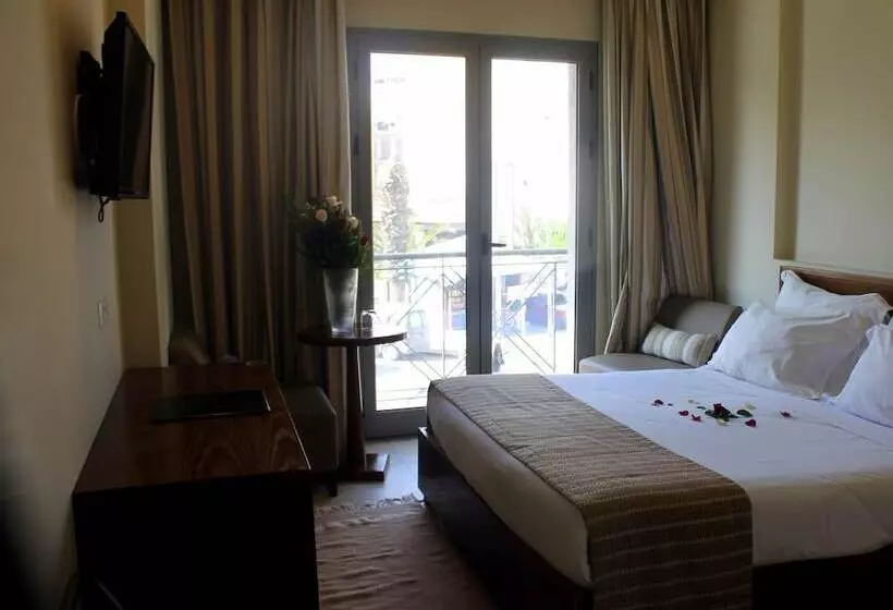 هتل Residence Le Consul