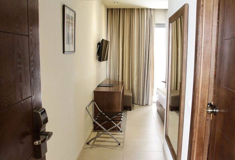 هتل Residence Le Consul