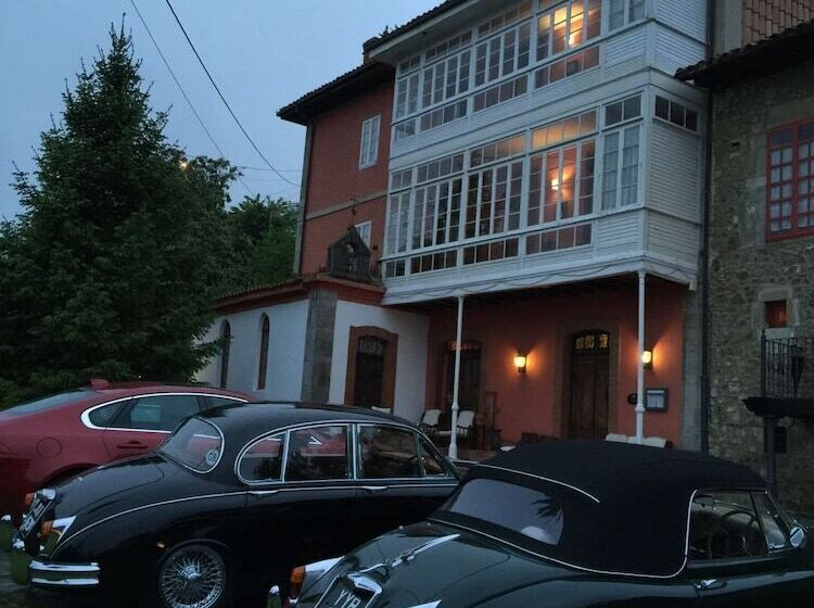 فندق Rural Palacio De Libardon