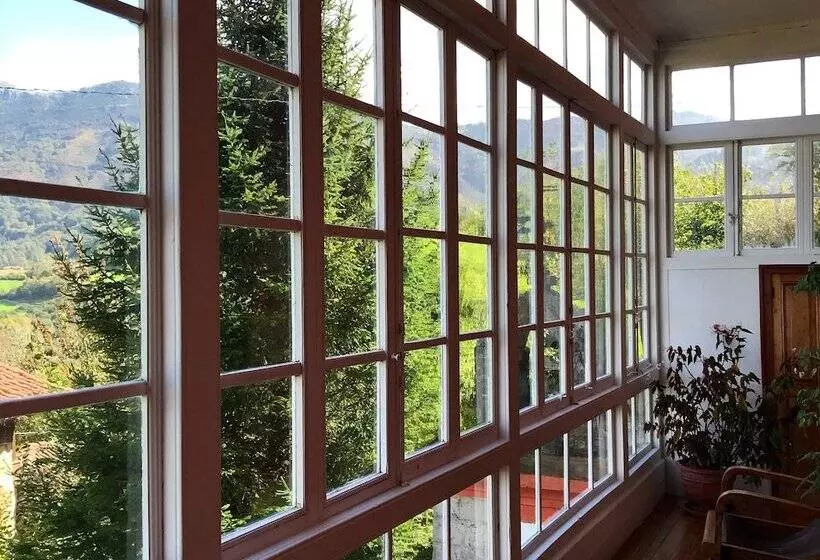 ホテル Rural Palacio De Libardon