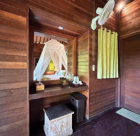 هتل Taman Sari Villa, Nusa Lembongan