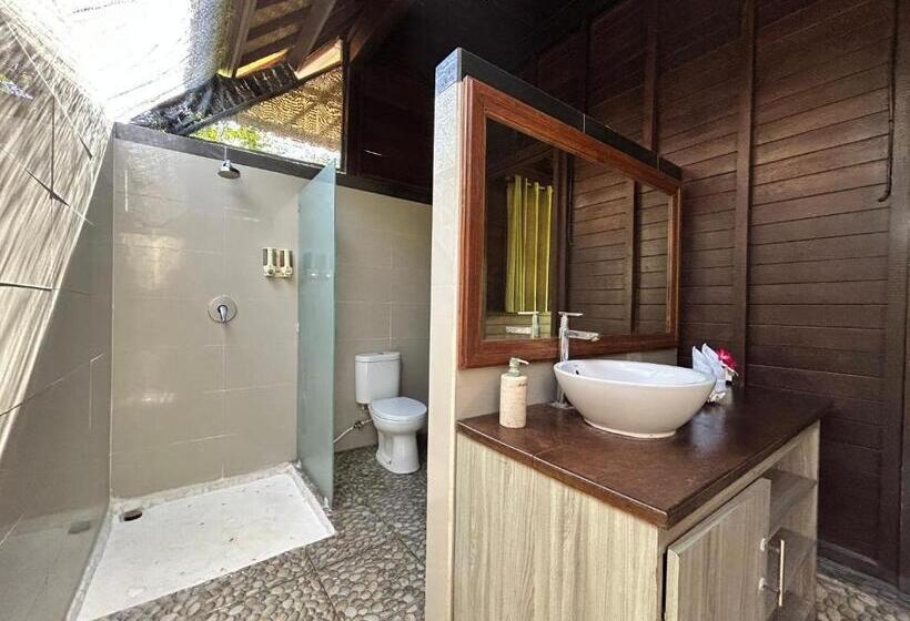 هتل Taman Sari Villa, Nusa Lembongan