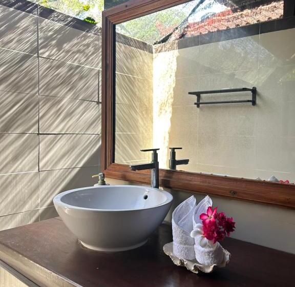 هتل Taman Sari Villa, Nusa Lembongan