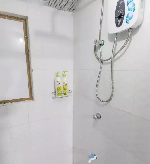 Little Monkey Hostel
