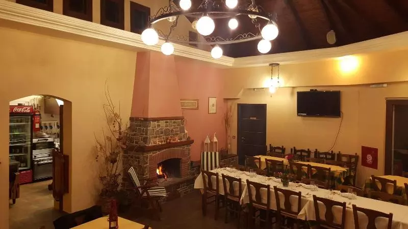 پانسیون Agroktima