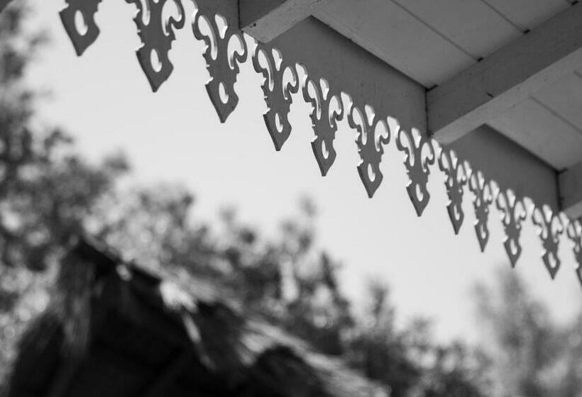 ペンション La Varangue