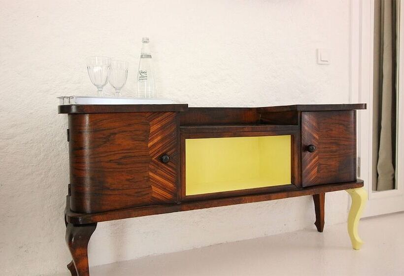 Peremere Alacati Otel