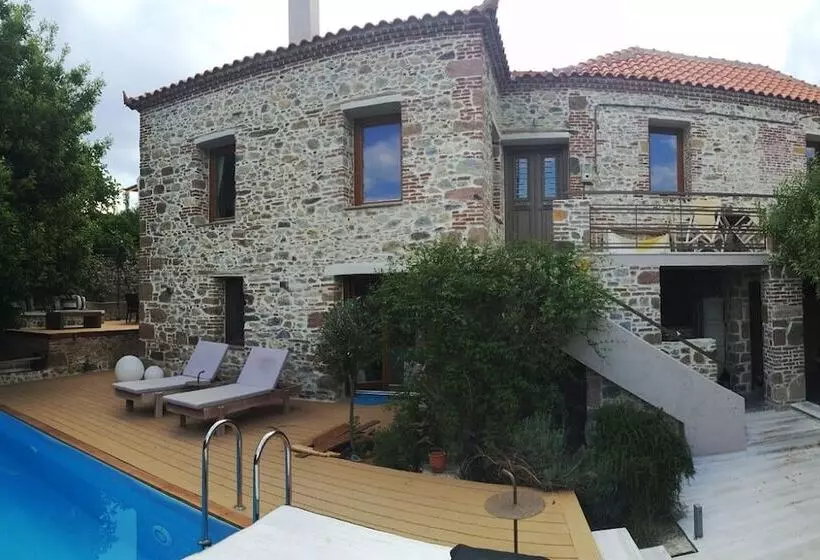 Villa Thermi