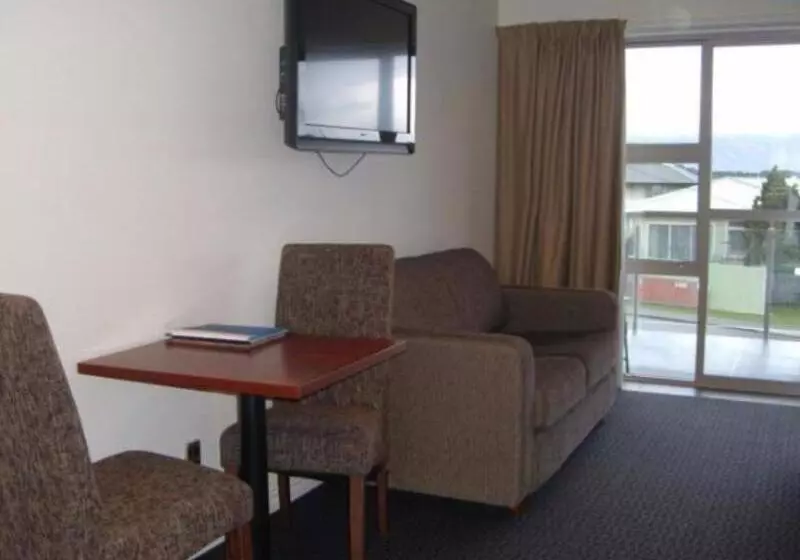 Autoline Queenstown Motel