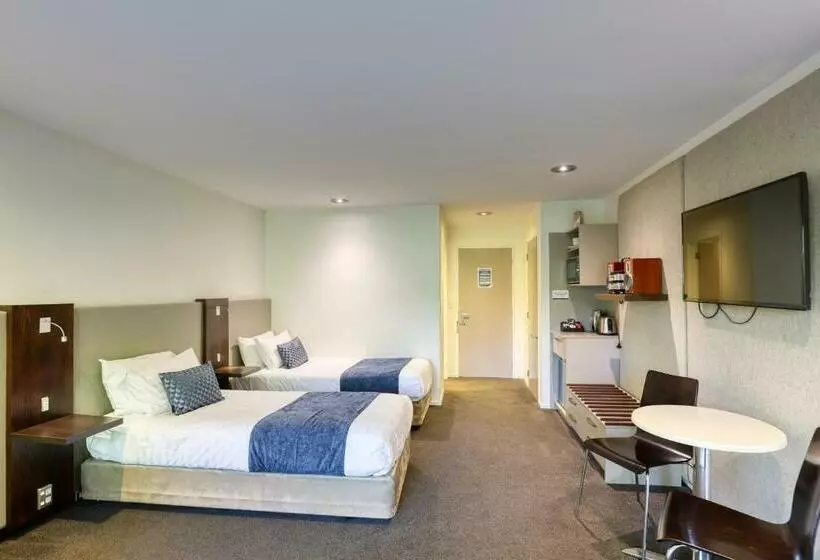 Garden Court Suites & Apartments