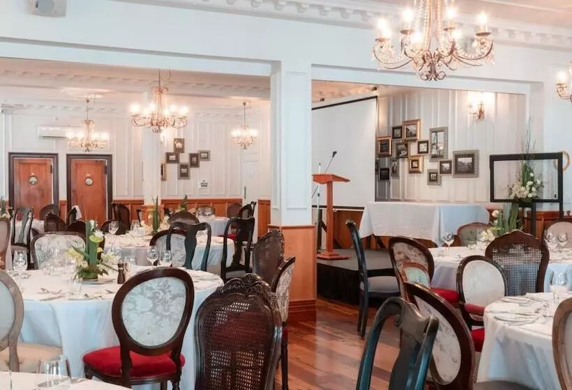 호텔 The Duke Of Marlborough