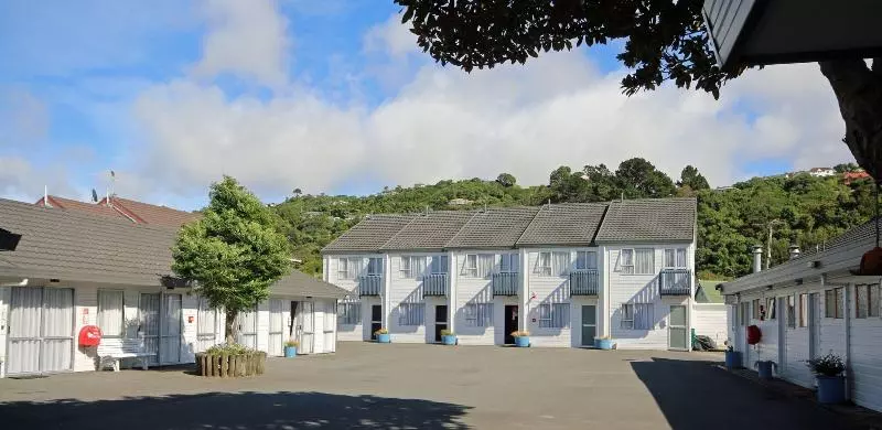 בית מלון כפרי Midway Pacifica Lodge