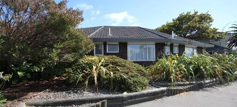 בית מלון כפרי Midway Pacifica Lodge