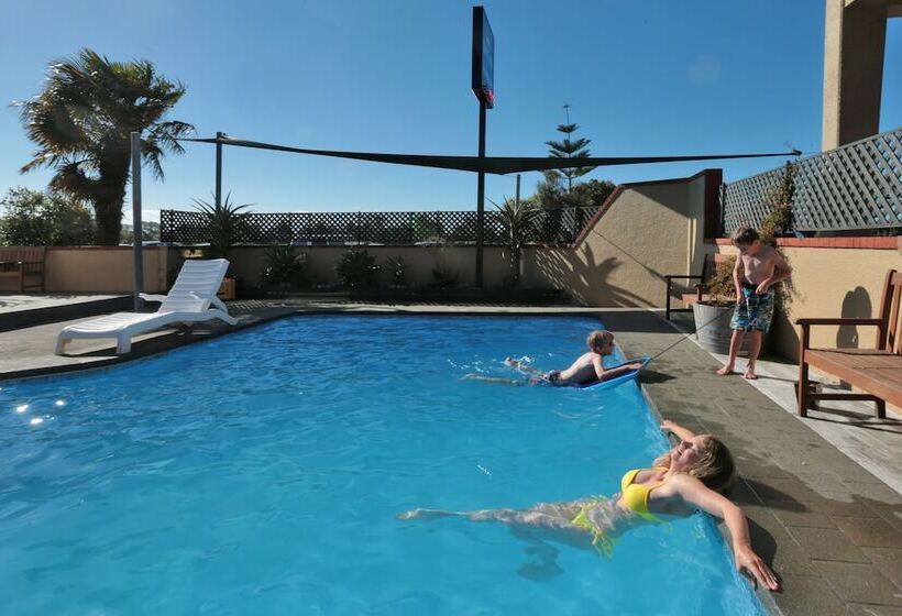 فندق The Beachcomber