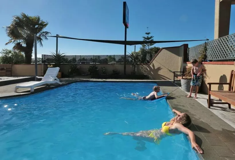 酒店 The Beachcomber