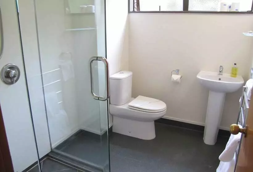 酒店 The Beachcomber