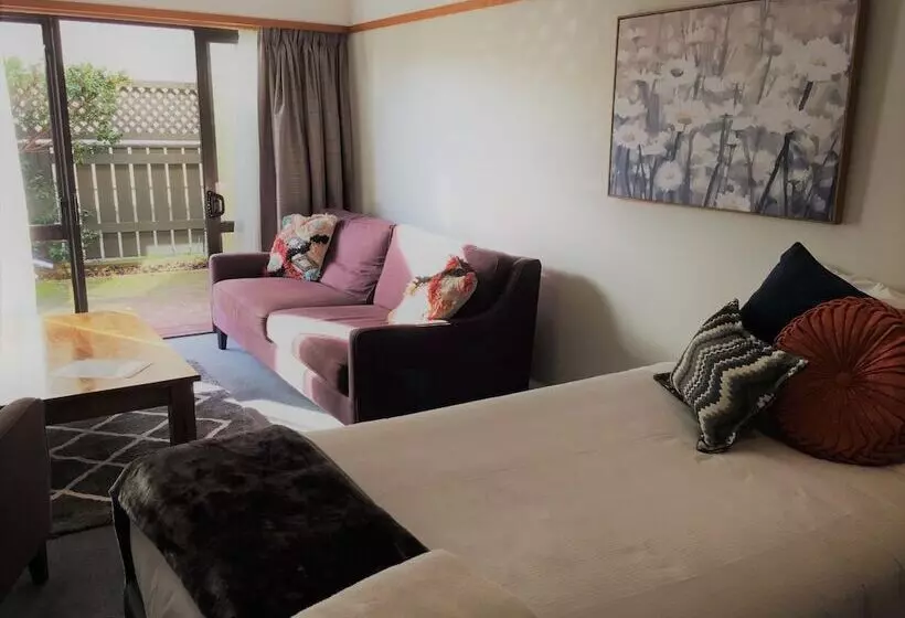 酒店 The Beachcomber