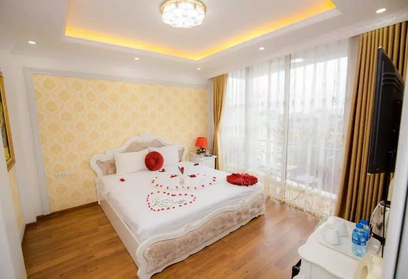 Hanoi Cristina Hotel & Travel