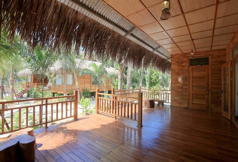 هتل Phu Quoc Greenland