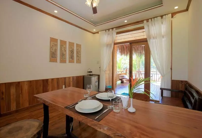 هتل Phu Quoc Greenland