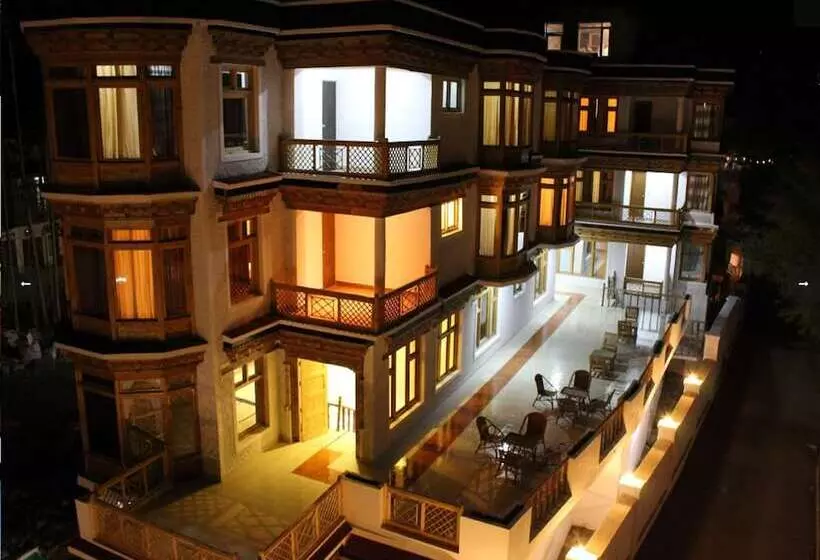 ホテル Himalayan Retreat Karzoo