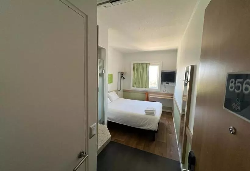 ホテル Ibis Budget Copiapo